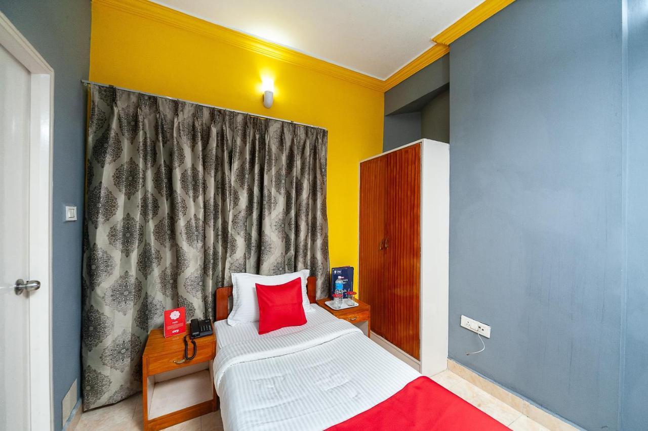 Hotel Manhattan Chennai Luaran gambar
