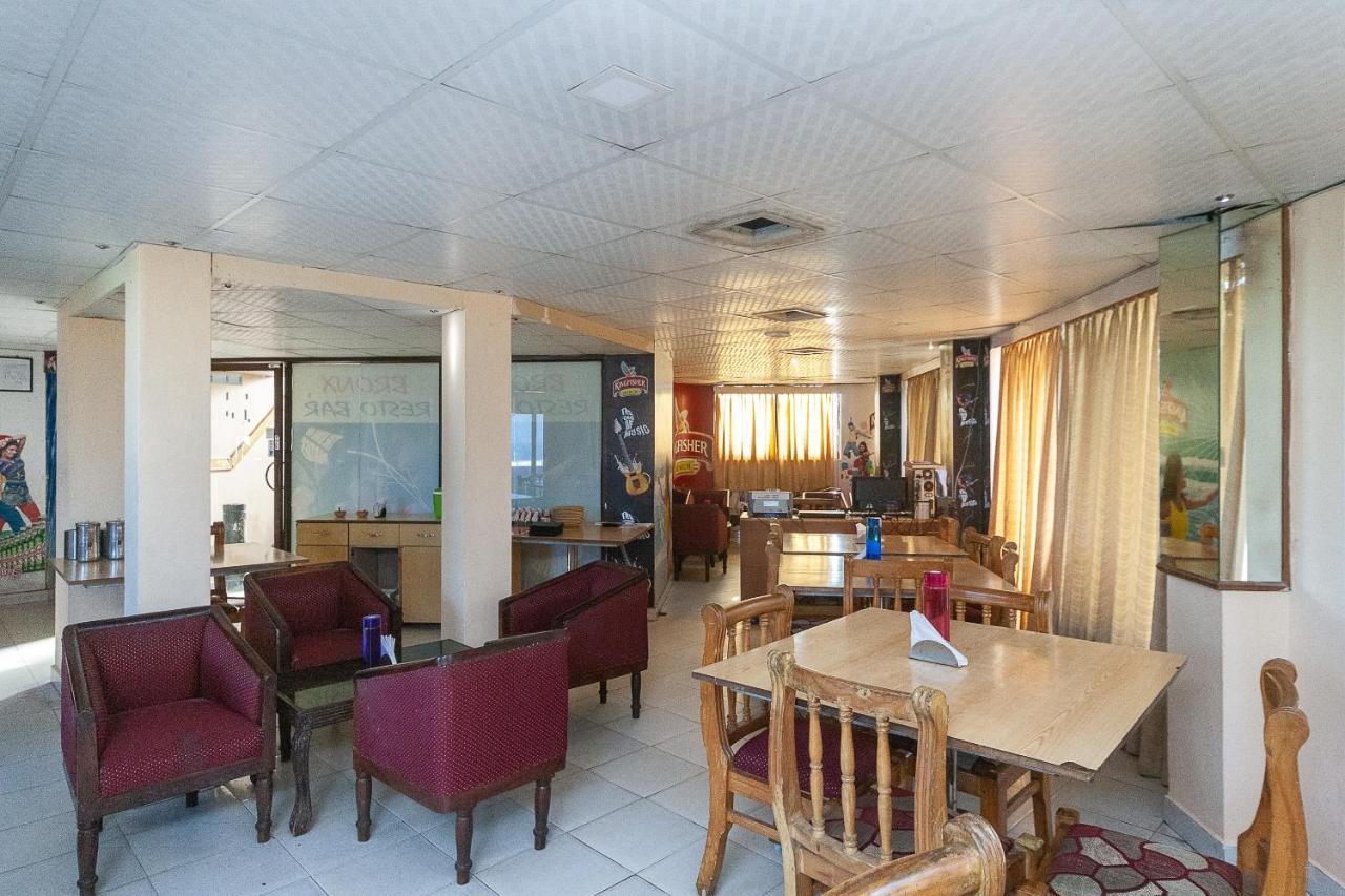 Hotel Manhattan Chennai Luaran gambar
