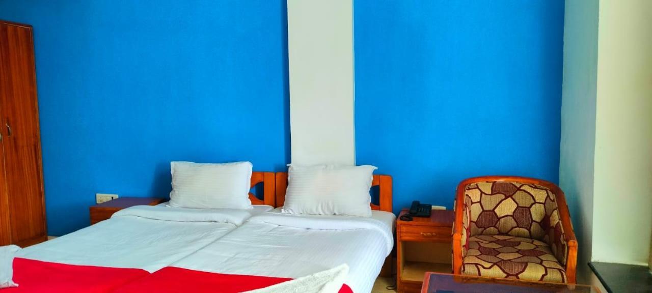Hotel Manhattan Chennai Luaran gambar