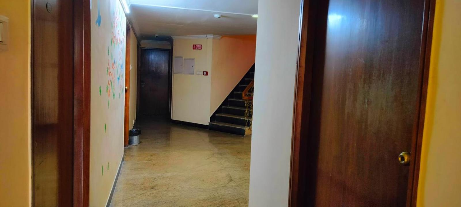 Hotel Manhattan Chennai Luaran gambar
