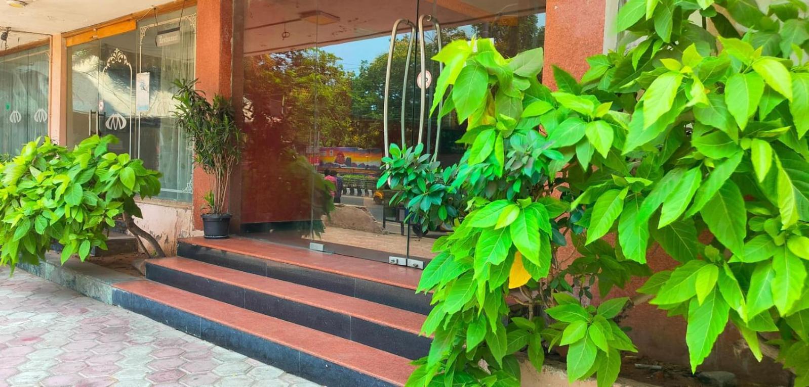 Hotel Manhattan Chennai Luaran gambar